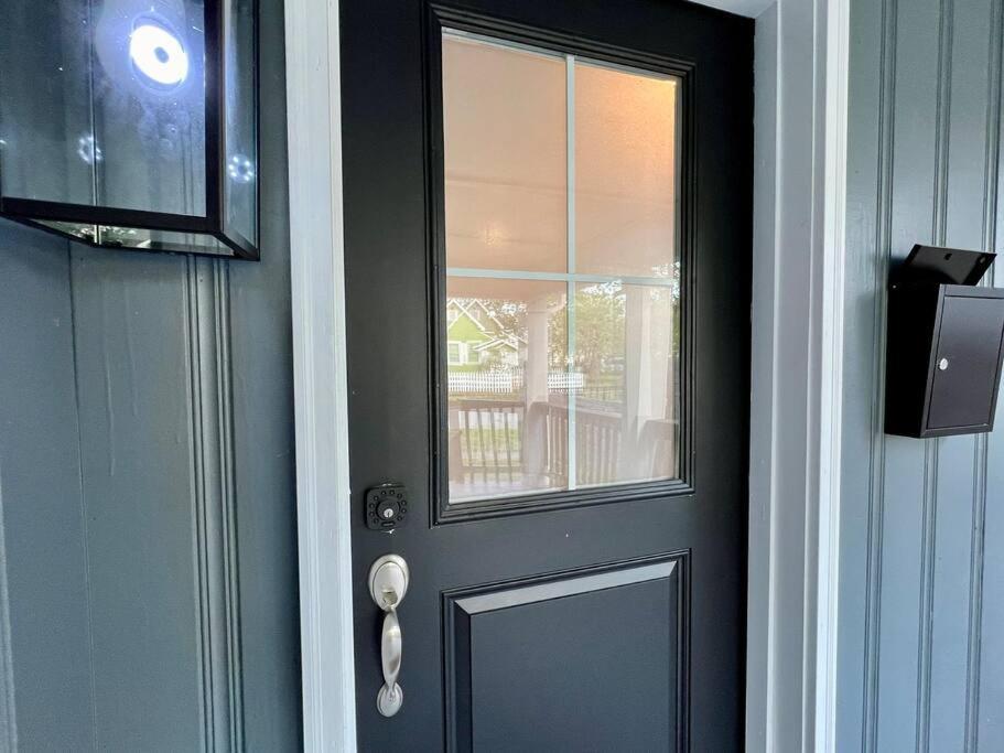 Modern Style Home Near Dt Indy & Major Attractions Indianápolis Exterior foto